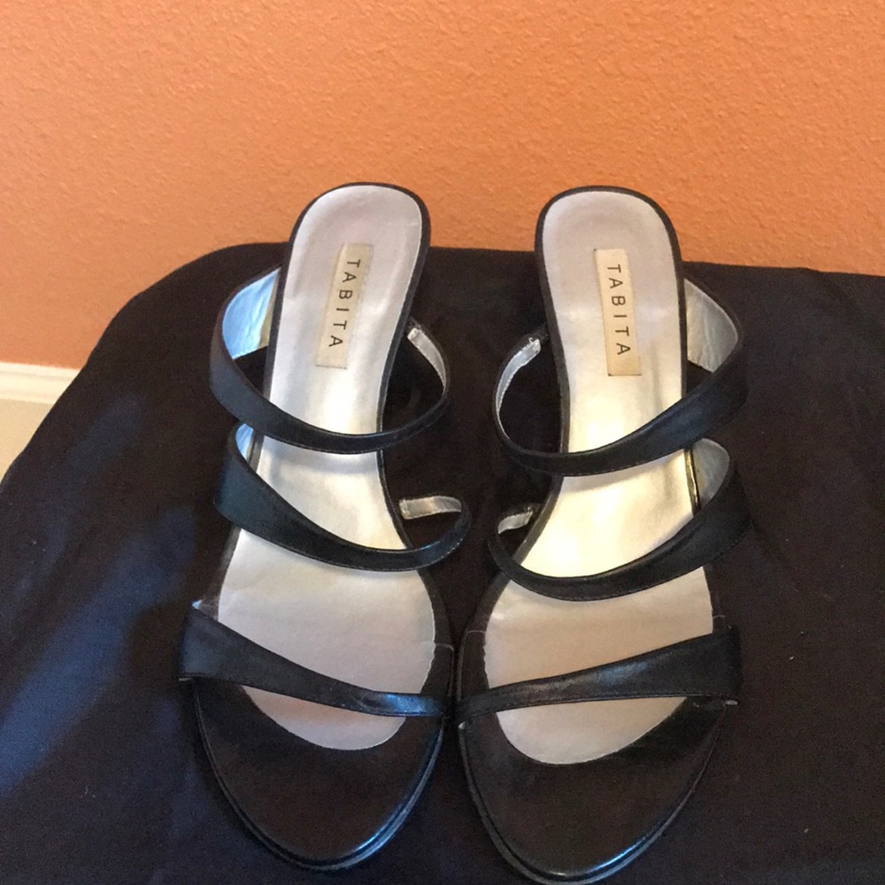 Shoes - Picture 2 of 4